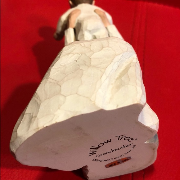 Willow Tree Grandmother and Grandchild Figurine 2001 Susan Lordi 5”Tall Exc.Con - Picture 5 of 5